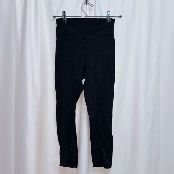 Lululemon black crossed-front seam cropped leggings | Sz 4 - Picture 2 of 6
